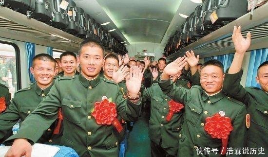 老兵退伍后，军衔不让带回家，现在军装也不让带回家了，这是为何