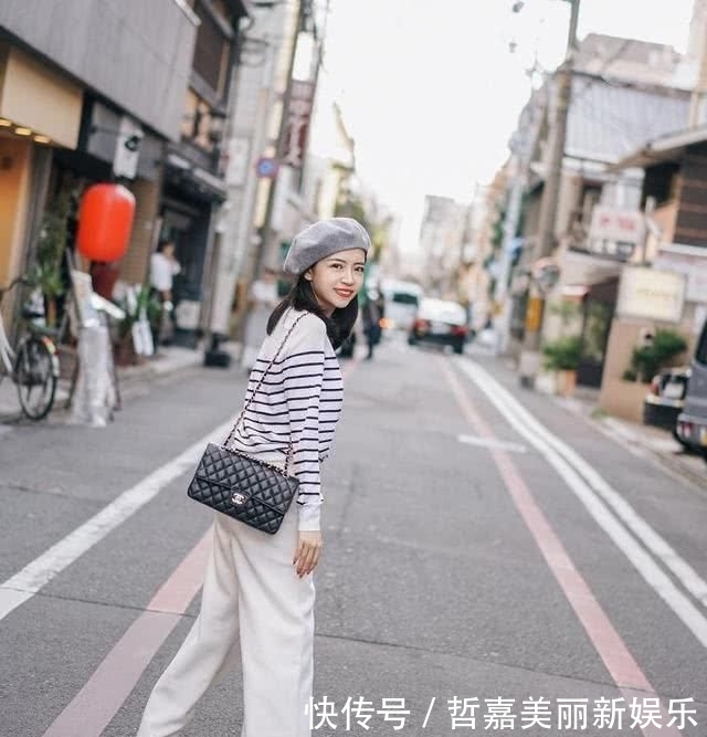  女人■真实会穿的女人，初春穿毛衣非常少配牛仔裙，看三木就知道！