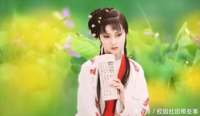  【薛宝钗】宝钗为了嫁宝玉，不仅对付黛玉，还利用三更半夜的一件事对付湘云