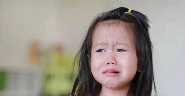  「年龄段」孩子爱发脾气?每个年龄段适用的方法都不一样