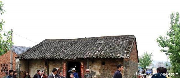 农村统一搬迁，农民不领情，村干部想不通，让住小区，为何不愿意