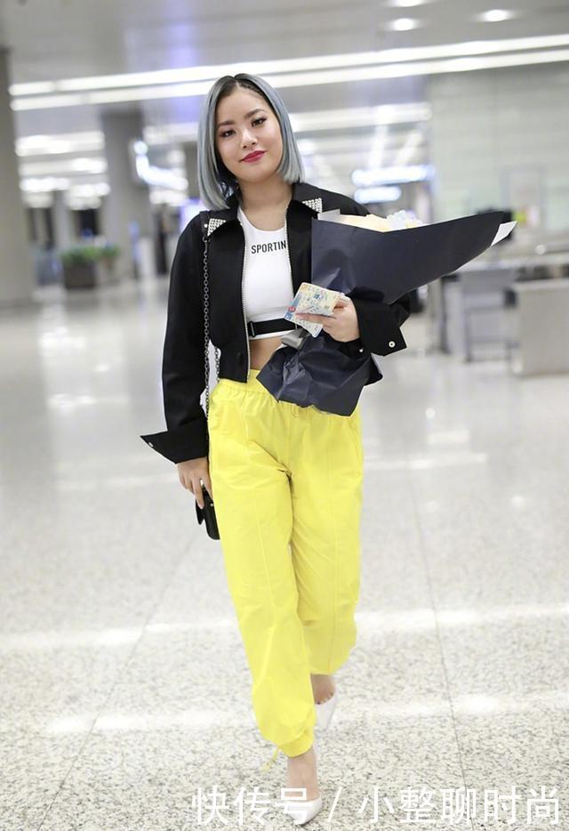 这年头什么大象腿赘肉根本不是事,像王菊一样自信那才是最重要!