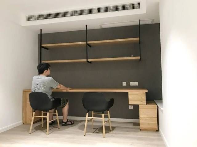 #在家#在家办公坐着憋屈现在知道「书房」的重要性了吧