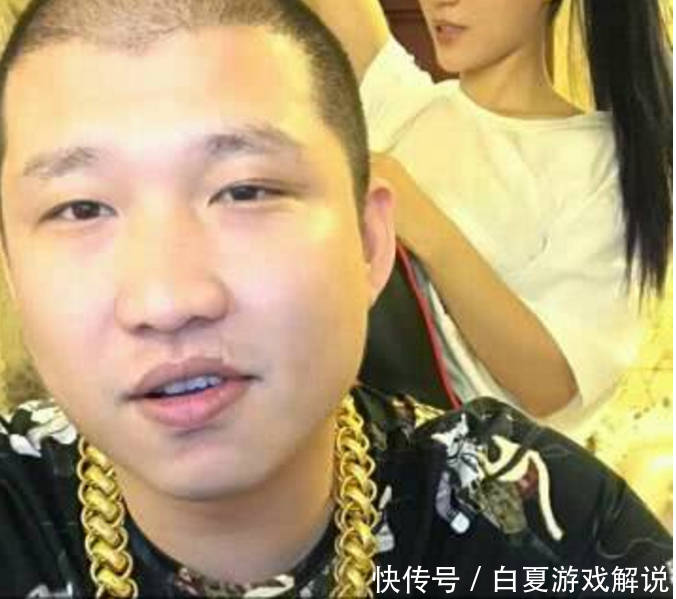 二驴回应辱骂事件，直播时心态不好以后“退居二线”不直播！