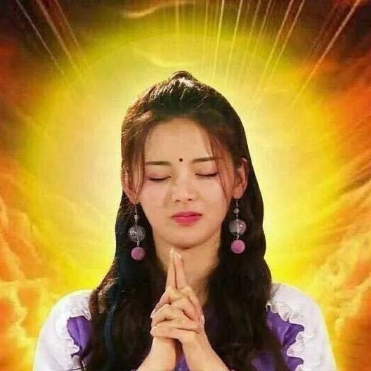 转发杨超越就能心想事成?别迷信了先瘦瘦脸吧