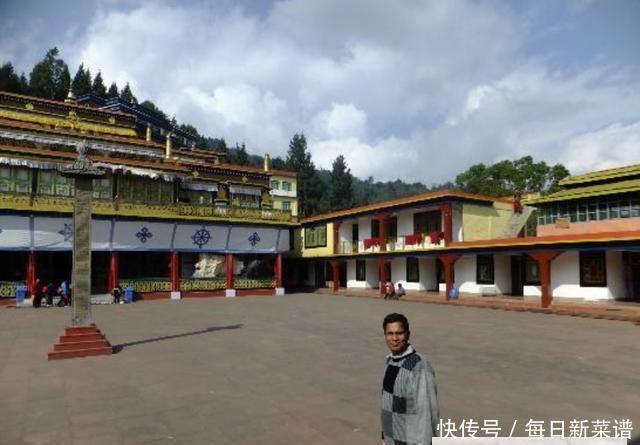 锡金现在真实现状: 被严密封锁, 街头是甘地像,