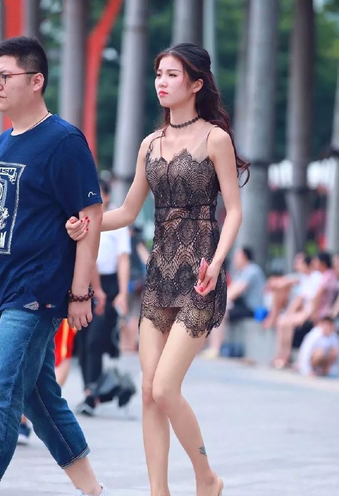 【尽显】高跟鞋的时尚搭配,让你尽显优雅有韵味