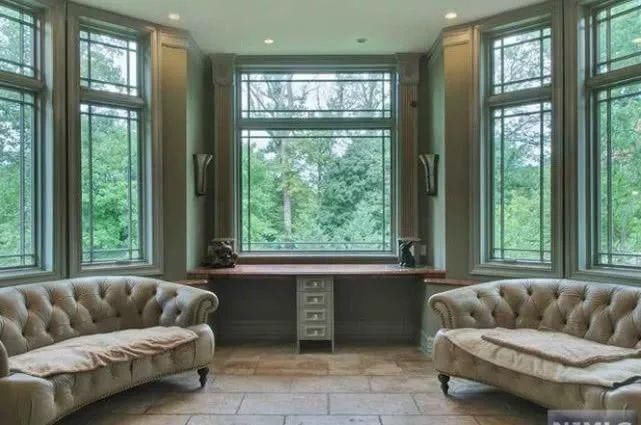 唐爽向上海公安局报案!称周立波夫妇犯下这些事!周立波放出的这段