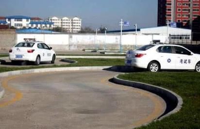 「种标志」真以为拿到驾照就会开车了?这4种道路标志,老车主看到都懵