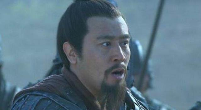  『投降』诸葛亮赞他才华如庞统，刘备连忙重用，却埋下了关羽被杀的祸根