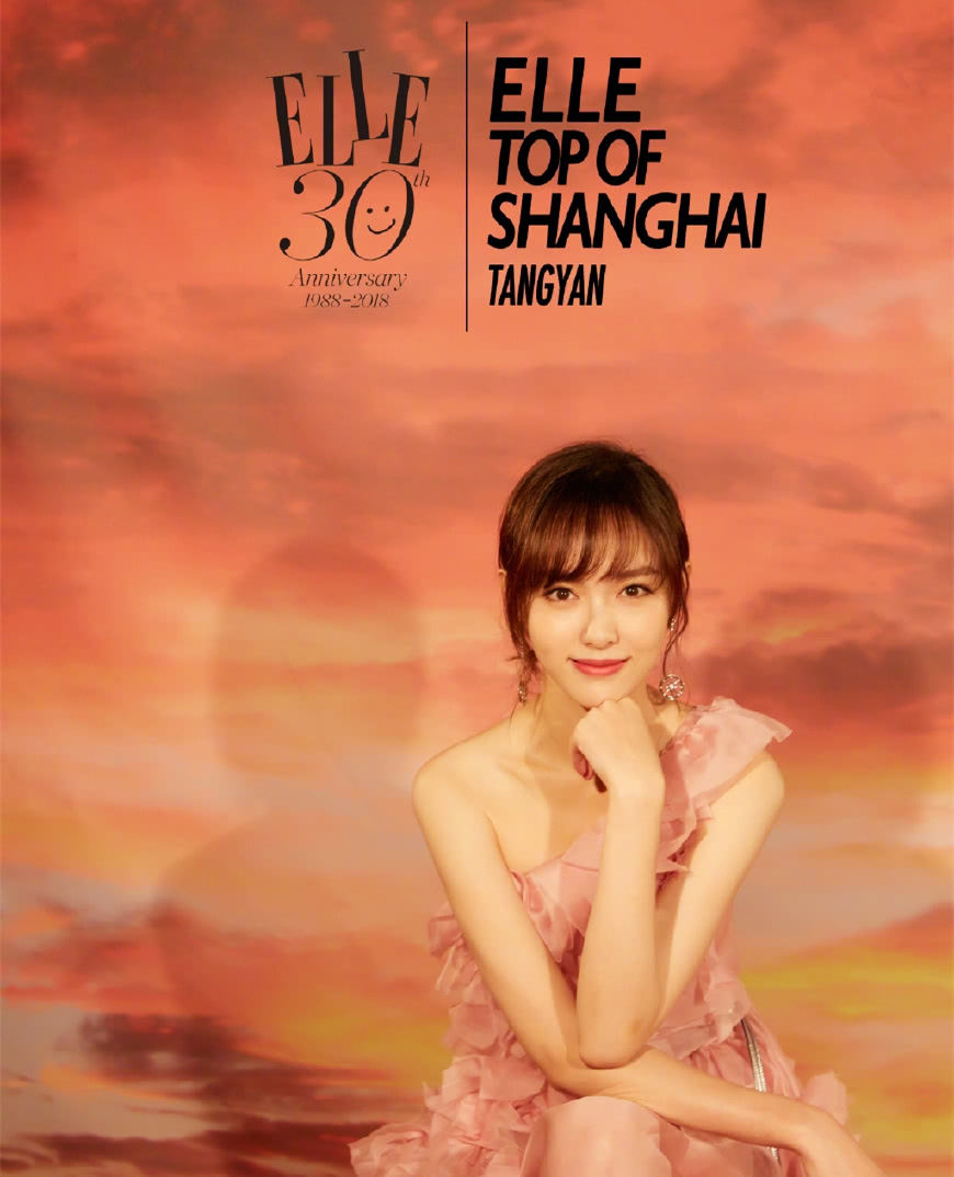 杨幂黑裙成熟，宋茜黑裙性感，倪妮黑裙优雅，唐嫣:我穿粉色