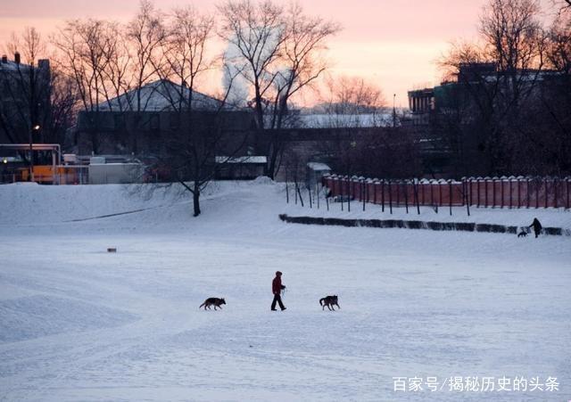 此地比我国还要大300多万平方公里，但人口为何才四千万