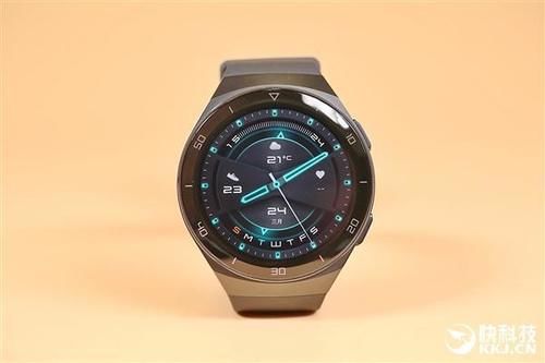 『开箱』支持100种运动模式 华为Watch GT2e曜石黑开箱图赏