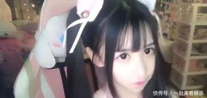 抖音网红蔡萝莉被爆不雅照，自家后花园都是假的衣服也很山寨！