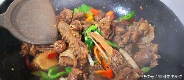 「不舍得吃」春天进补,就吃这3种肉,比猪肉便宜,比牛羊肉还滋补,别错过