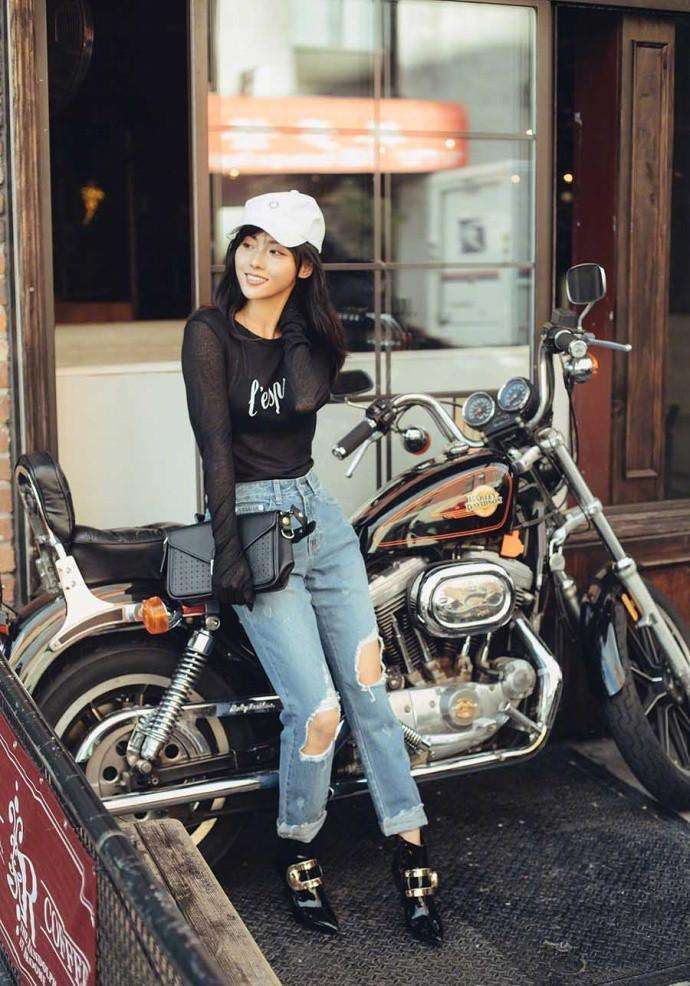 张嘉倪为博眼球真是豁出去了！网友：太透了！