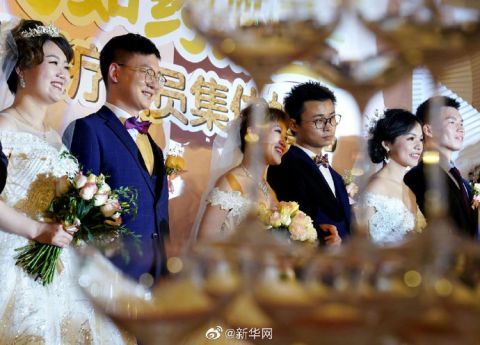  医务人员■祝福！武汉归来就结婚！上海为援鄂医务人员举行集体婚礼
