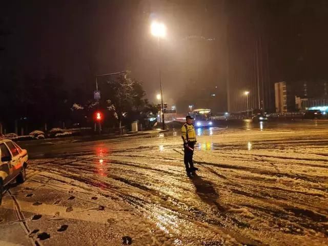 最新！安徽境内多条高速全封闭！新一轮雨雪蓄势待发！