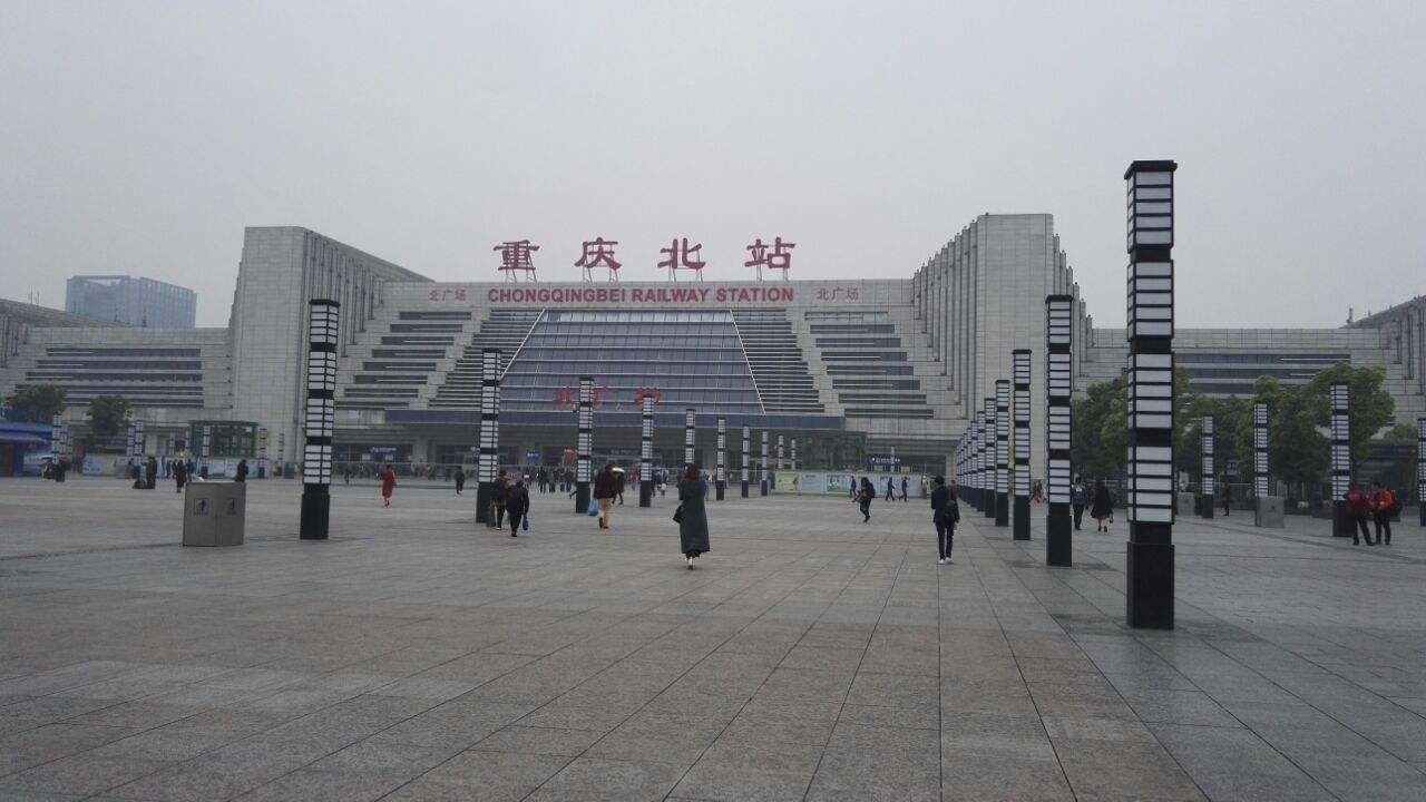  #我国#我国最令人煎熬的高铁，全程7个多小时，大部分时间手机没