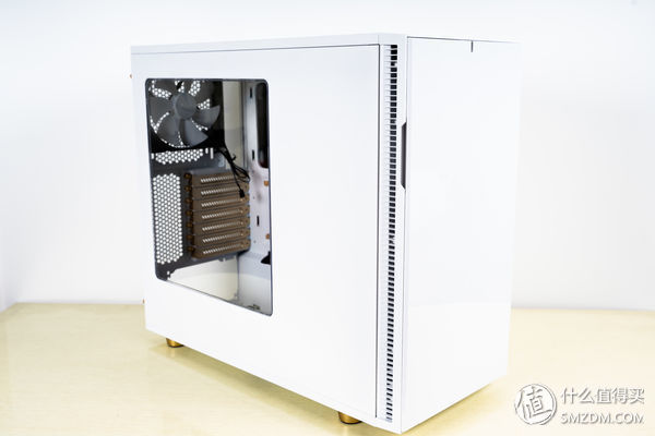 装机 篇一:纯白主机装机-Fractal Design Define R5白金版装机