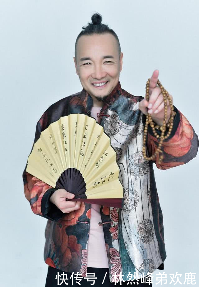 『过失杀人』《冰糖炖雪梨》棠爸不知啥是热搜，曾因过失杀人入，妻子小他12岁