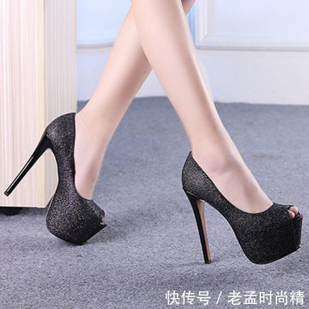  [美腿]新款防水台高跟鞋，打造矮妹子迷人美腿