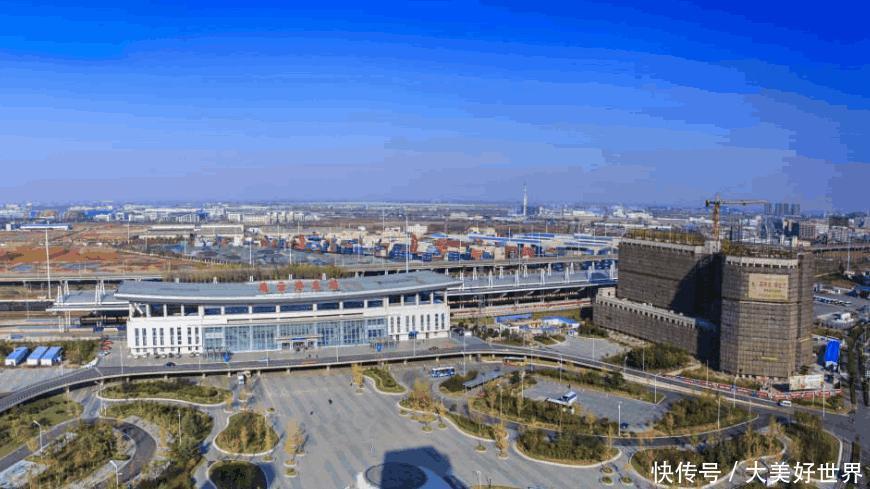 江苏的这座大城市公共交通便利,有山有水生活节奏慢,适合养老