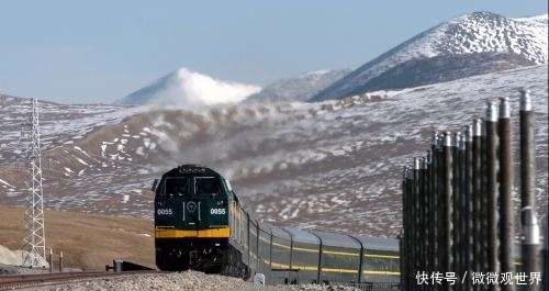 为何火车到青藏线必须换成美国车头，国产质量不行？列车长告诉你