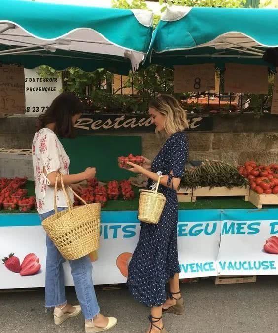 #法国女人#你穿的春天是纽约？伦敦？还是巴黎？