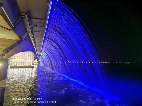 华为Mate 30 Pro夜景拍摄如何？比单反更方便，多焦段有惊喜