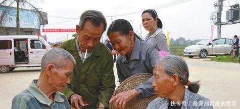 养儿子的家庭注意了，农业户口取消后这件事早办！