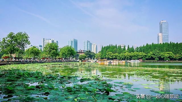 我国前景最好的两座旅游城市，市民生活质量高，大部分景区都免费