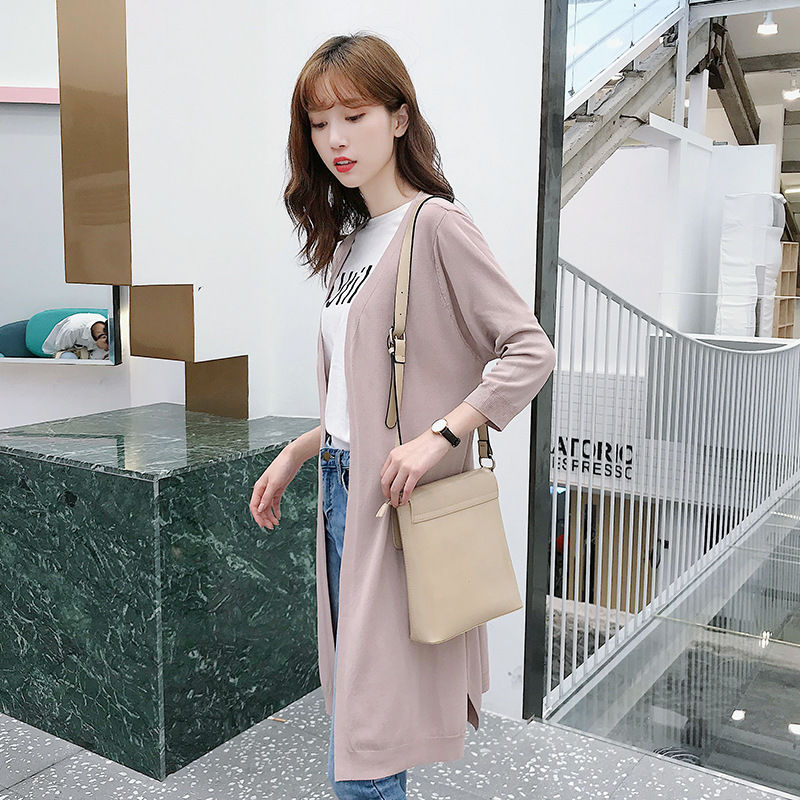 矮个子的媳妇真会打扮,穿上这些新上的秋装,洋气养眼还显高