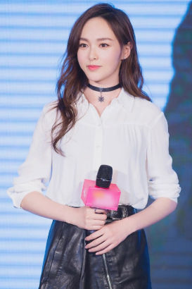 唐嫣罗晋将结婚已选好婚纱?唐嫣方做出回应!吃瓜群众表示不满