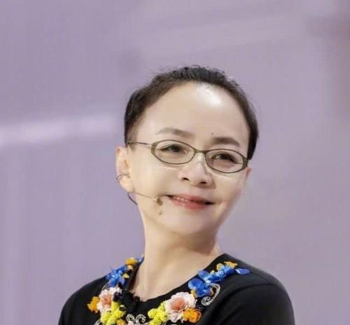 『首期』《向往的生活4》首期嘉宾杨紫宋丹丹，还有谭松韵任嘉伦合体录制