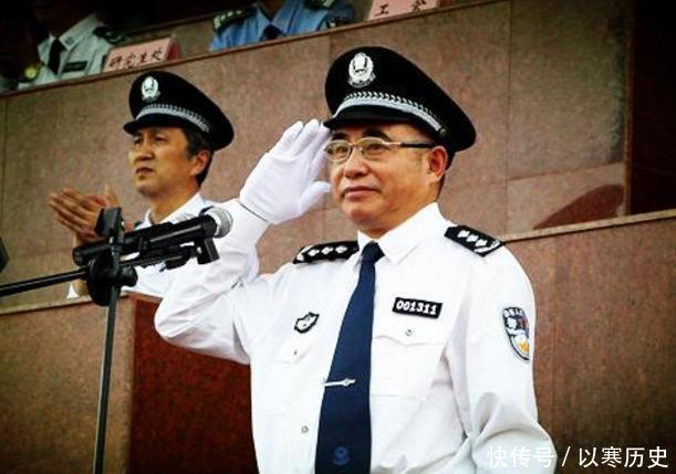 我国什么级别的警察，可以穿“白衬衣”，可能与你想的不同！