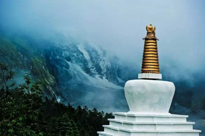 它只是川西的一个小镇！论美却惊艳整个四川！