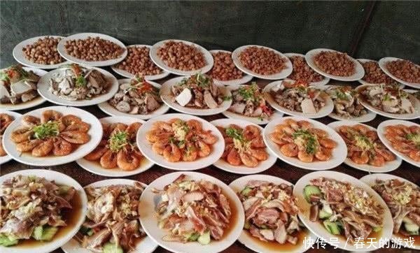  「招待」餐桌规矩“菜不摆三，筷不成五，席不成六”，以后招待