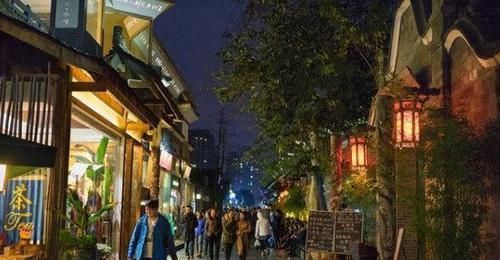  #值得#国内最值得去逛的街大盘点，打卡党的福音，少去一条你都亏爆！