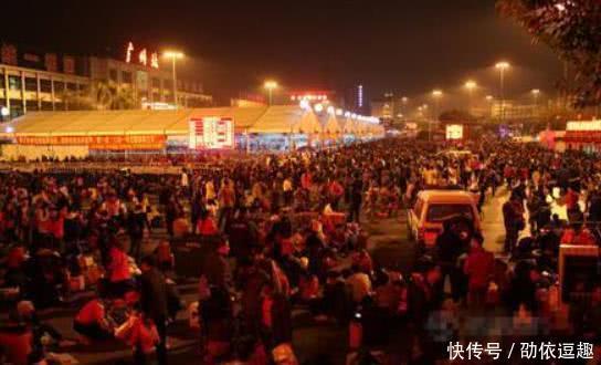 世界最大火车站将在中国建成, 总投资130亿, 是亚洲第一大的50倍