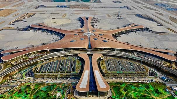  交通运输■流动的中国很繁忙