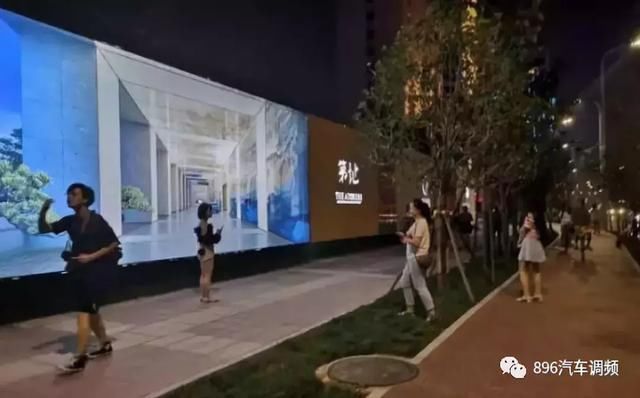 惊艳!西安一工地围挡秒变“网红”，已刷爆朋友圈