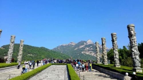  「gdp」广东、江苏、山东的GDP在中国排前三，如果放在美国那排