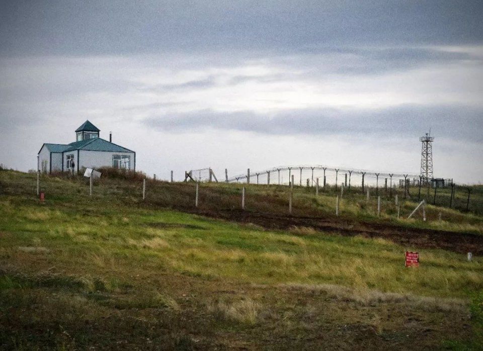 中国边境上最孤独的城市