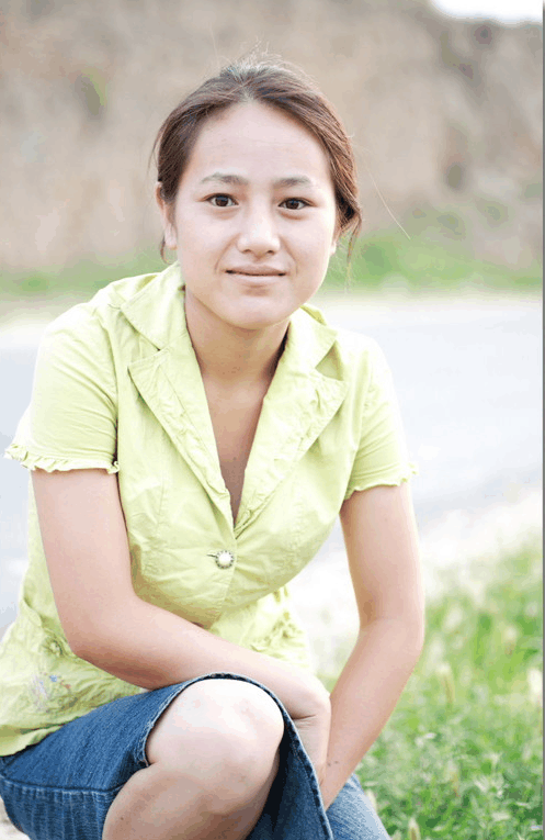 看看农村的姑娘，一点都不比城里差，好想回农村