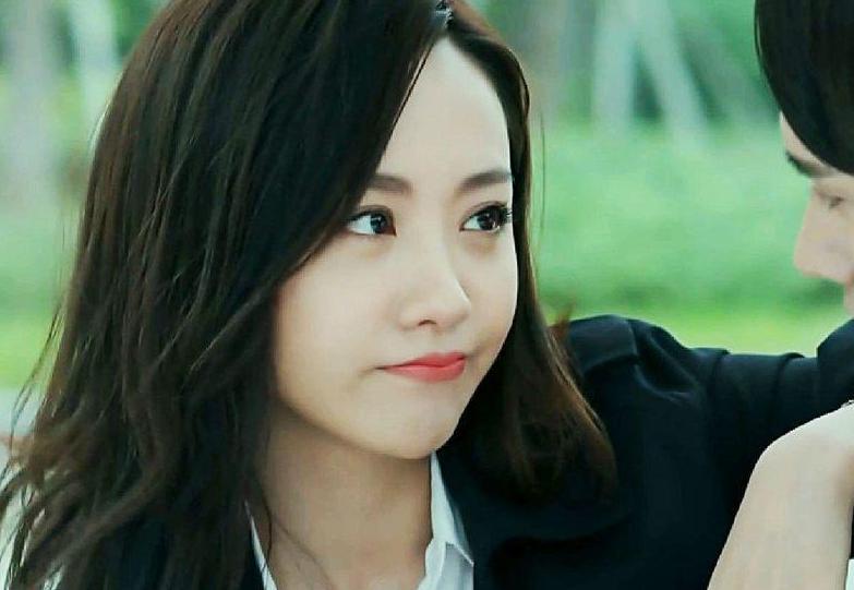 有这3种唇形的女人, 一般颜值都不低, 特别是第1种, 不是很常见!