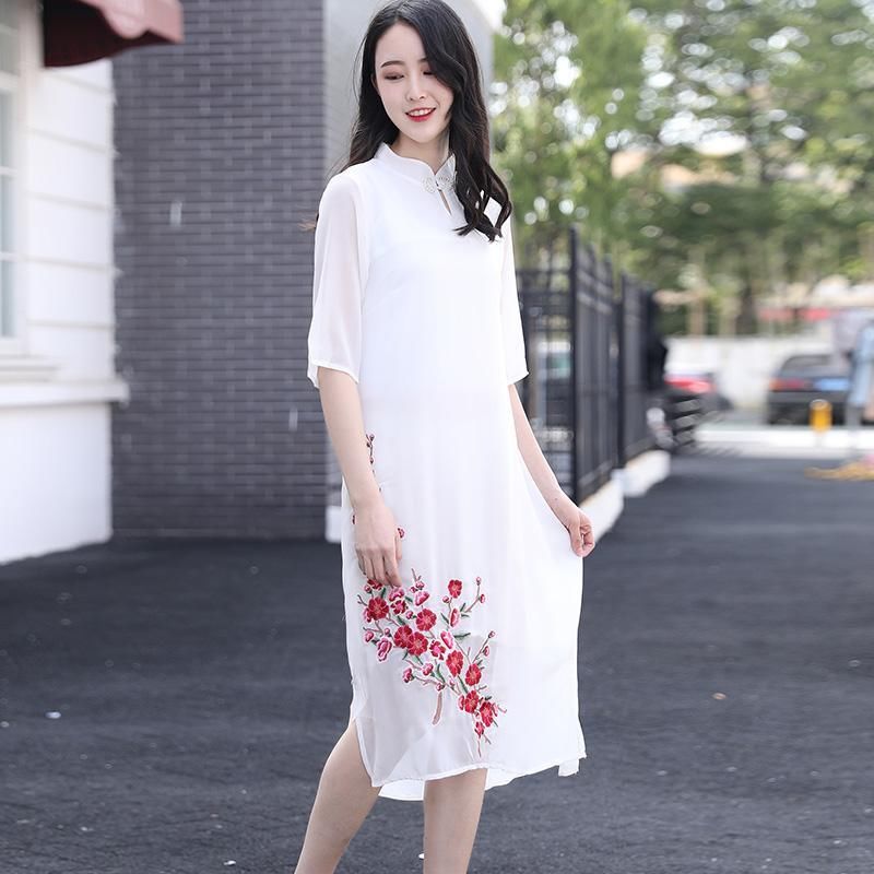 惊艳了世界的‘中国风茶服’，比旗袍雅致，美轮美奂，上身超漂亮