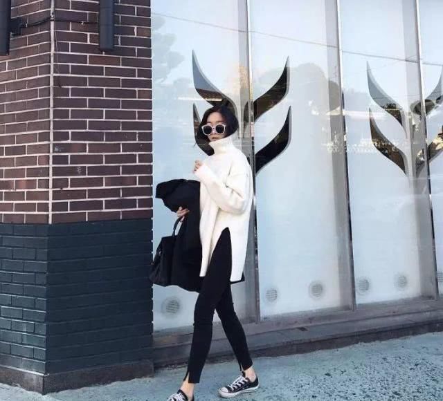  毛衣：高领毛衣怎么穿，才能让你穿出电视剧女主的味道