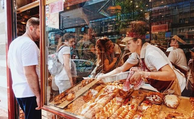 首个对中国免签的欧洲国家,人少景美物价低,月薪三千也能去