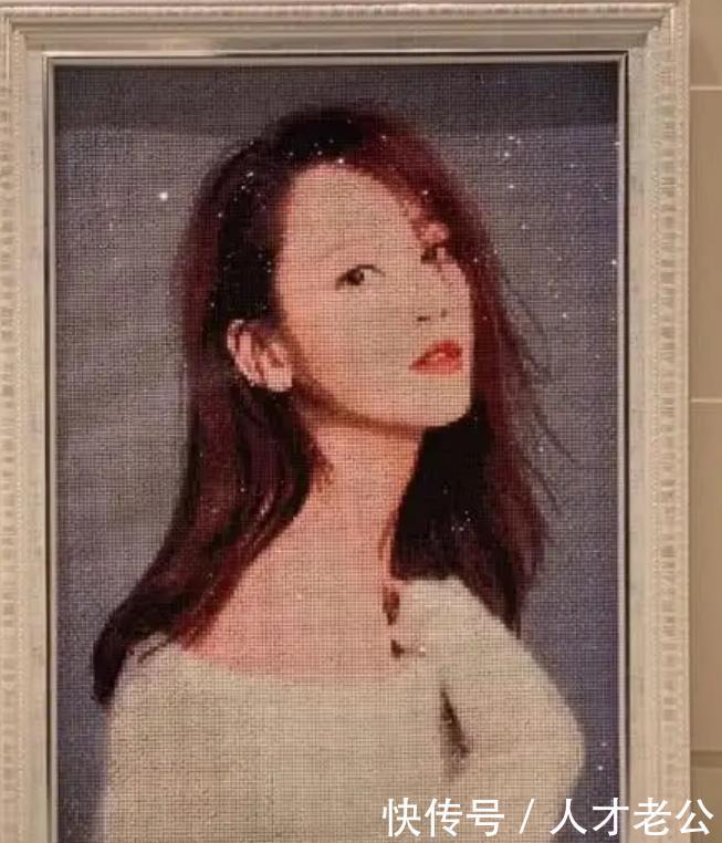 #粉丝#陈乔恩自爆视频疑似试”婚纱“，恩甜蜜秀恩爱，粉丝坐等两人官宣